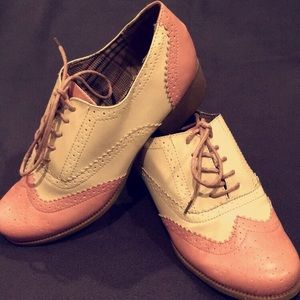 Bamboo Pink and Cream Tuxedo Oxfords